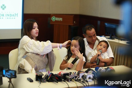 Foto Mikhayla Zalindra Bakrie