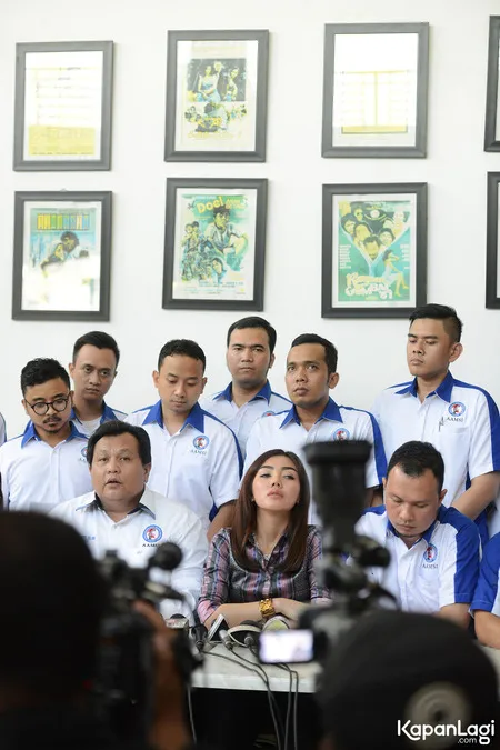 Foto Minola Sebayang