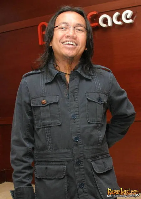 Foto Moammar Emka