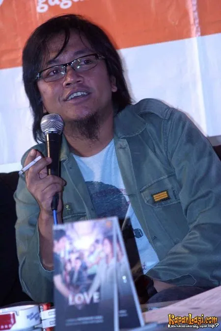 Foto Moammar Emka