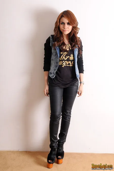 Foto Momo Geisha. Nomor Foto: 861