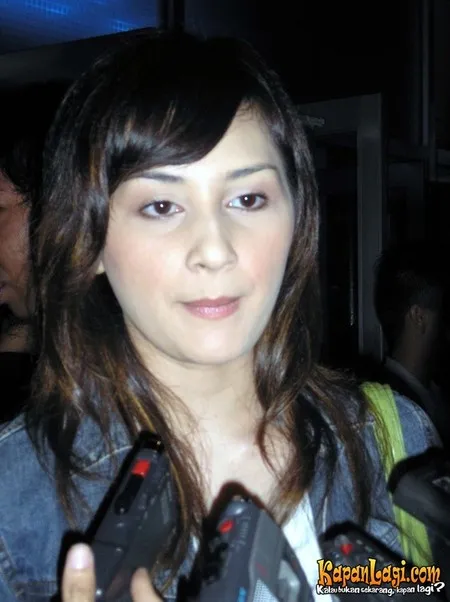 Foto Mona Ratuliu