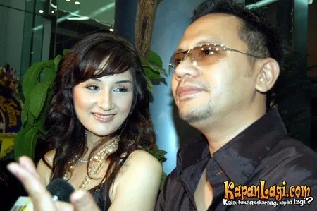 Foto Mona Ratuliu