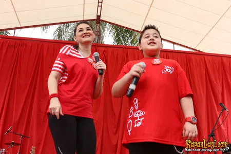 Foto Mona Ratuliu