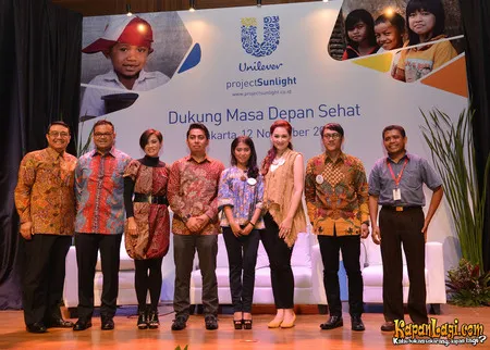 Foto Mona Ratuliu