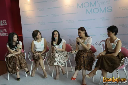 Foto Mona Ratuliu