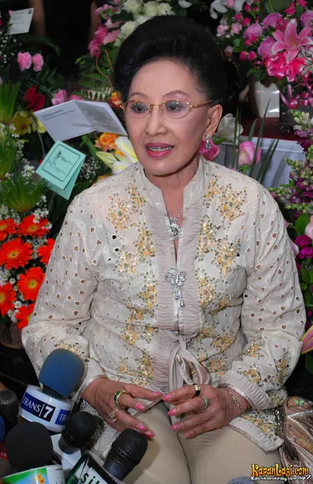 Foto Mooryati Soedibyo