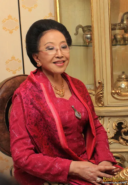 Foto Mooryati Soedibyo