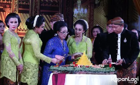 Foto Mooryati Soedibyo