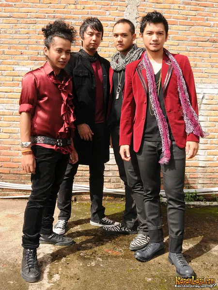 Foto Mozaik Band