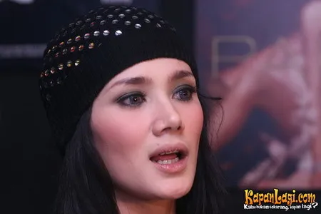 Foto Mulan Jameela