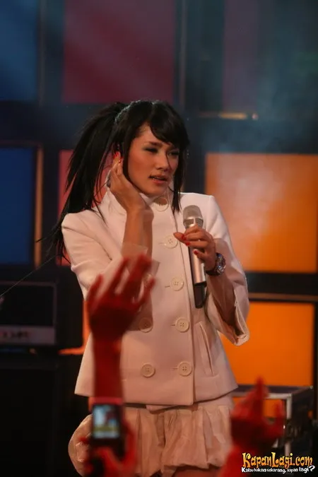 Foto Mulan Jameela