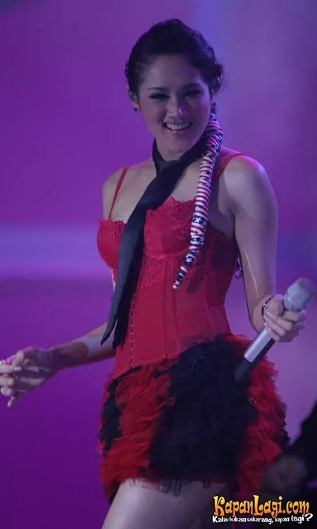 Foto Mulan Jameela
