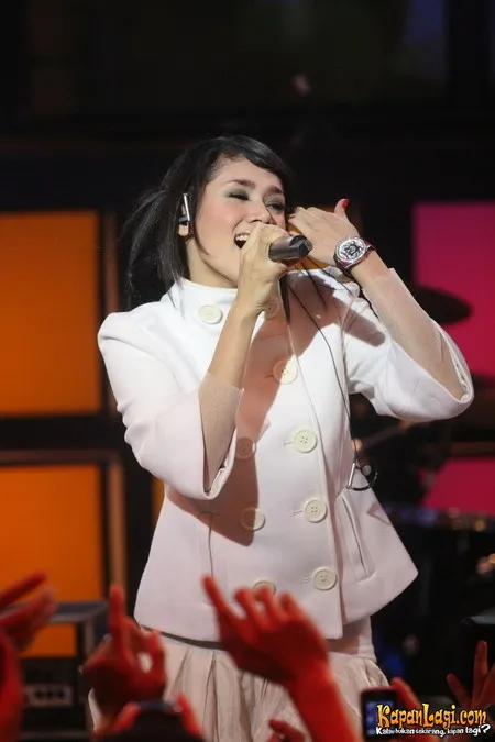 Foto Mulan Jameela