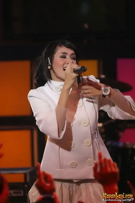 Foto Mulan Jameela