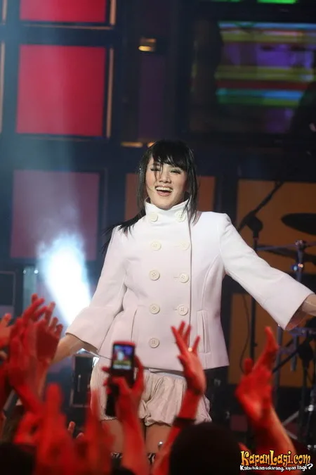 Foto Mulan Jameela