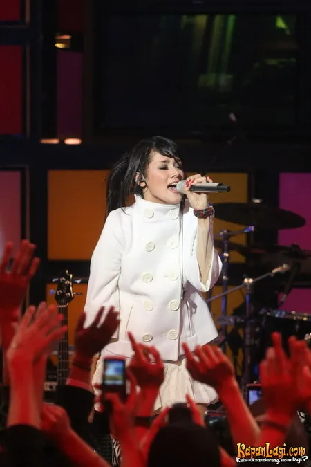 Foto Mulan Jameela