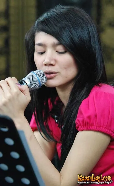 Foto Mulan Jameela