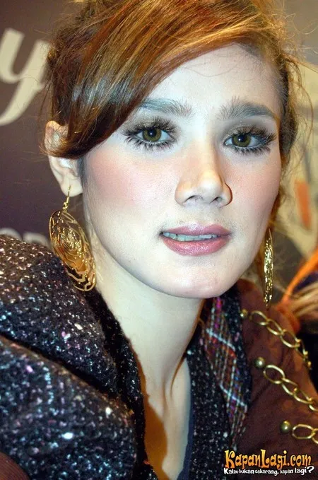 Foto Mulan Jameela