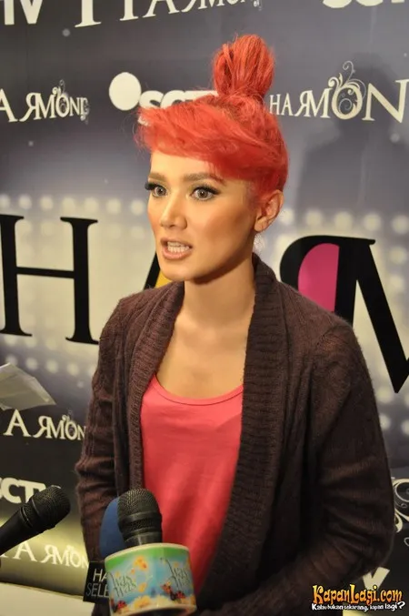 Foto Mulan Jameela
