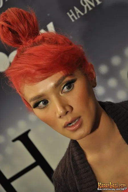 Foto Mulan Jameela