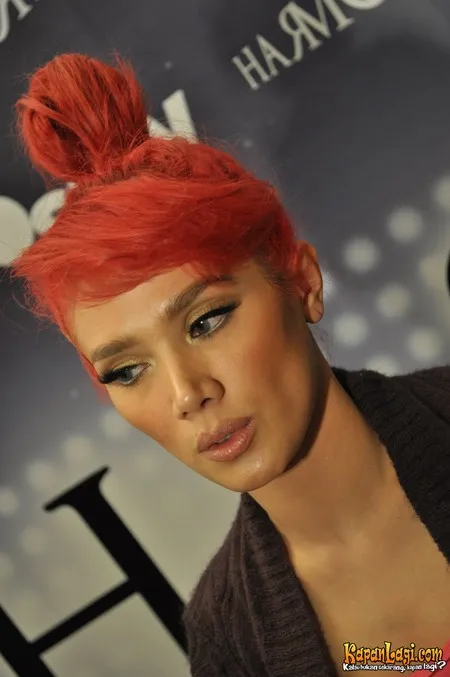 Foto Mulan Jameela