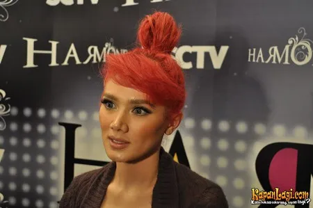 Foto Mulan Jameela