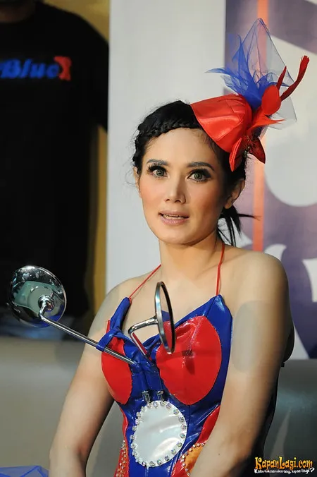 Foto Mulan Jameela