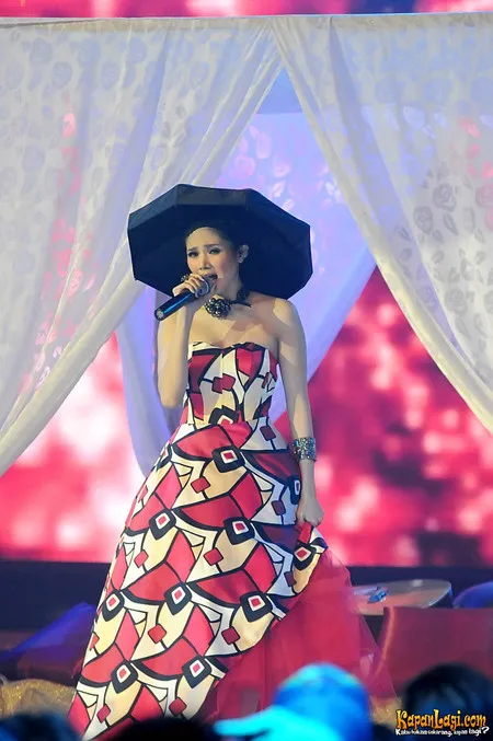 Foto Mulan Jameela