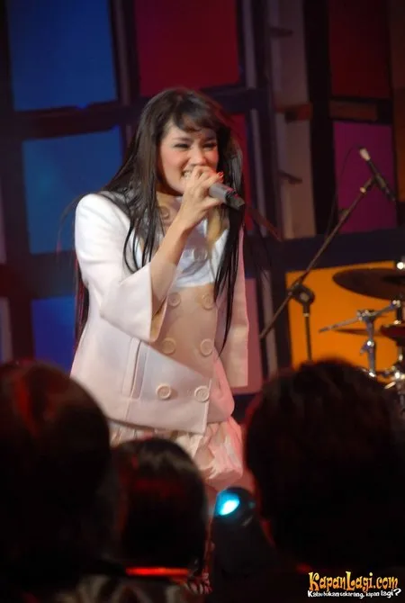 Foto Mulan Jameela