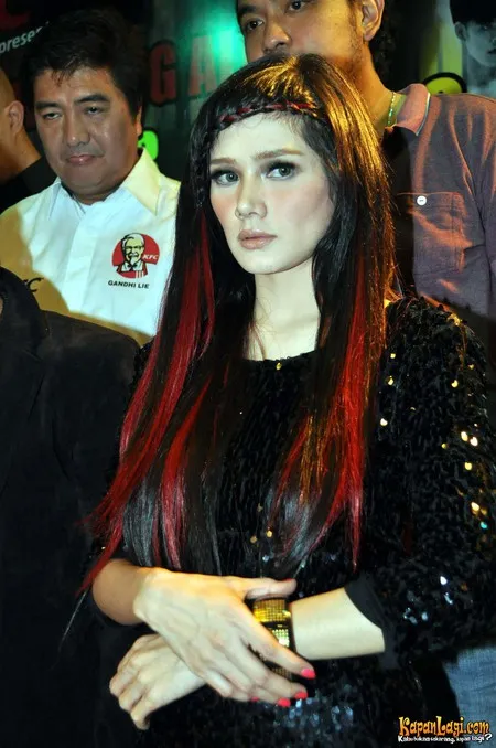 Foto Mulan Jameela