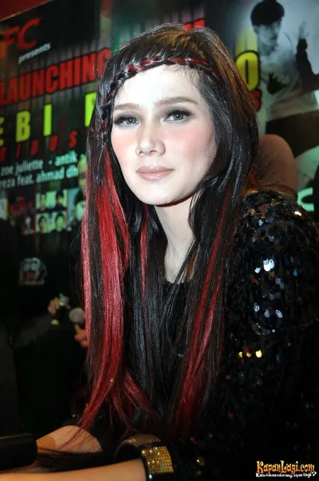 Foto Mulan Jameela