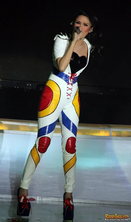 Foto Mulan Jameela