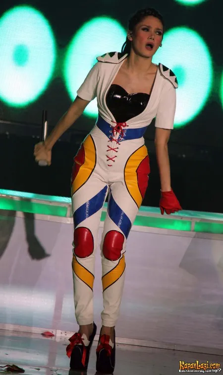 Foto Mulan Jameela