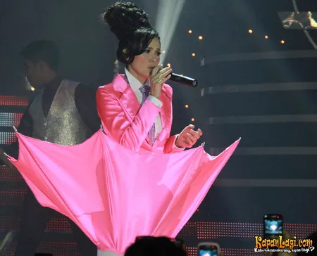 Foto Mulan Jameela