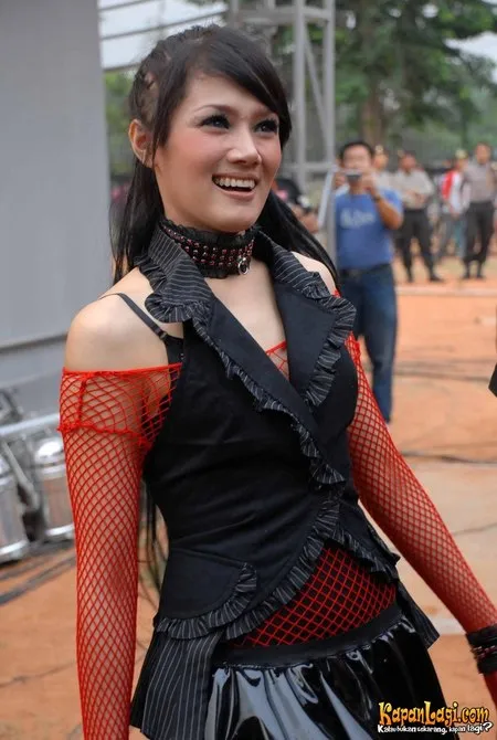 Foto Mulan Jameela