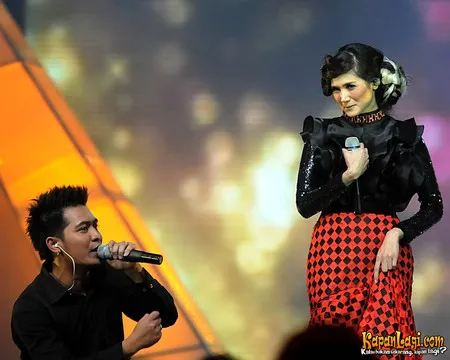 Foto Mulan Jameela