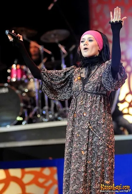 Foto Mulan Jameela