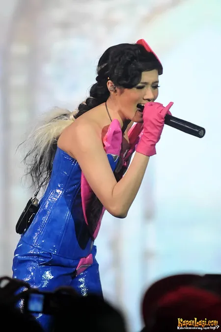 Foto Mulan Jameela