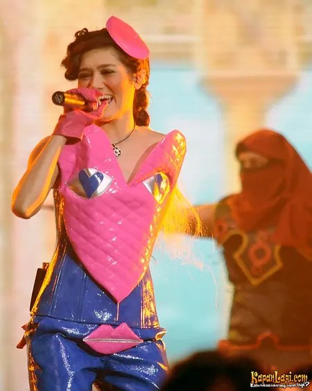 Foto Mulan Jameela