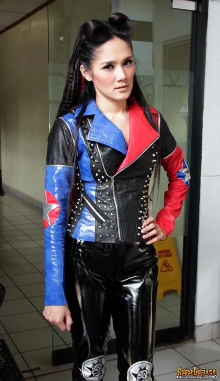 Foto Mulan Jameela