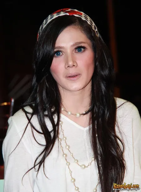Foto Mulan Jameela