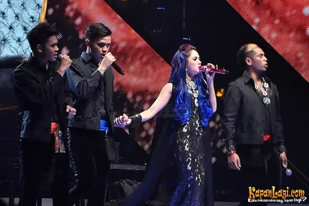 Foto Mulan Jameela