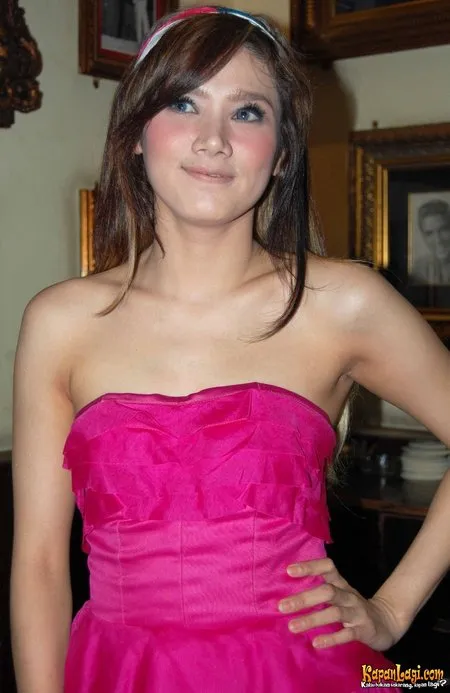 Foto Mulan Jameela