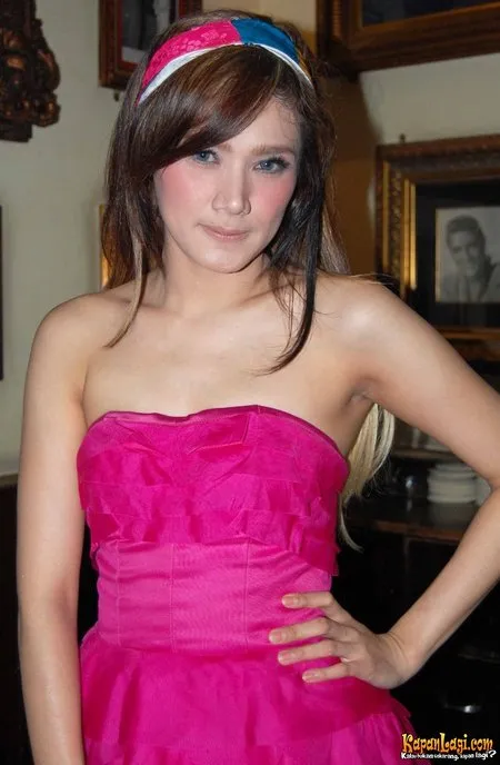 Foto Mulan Jameela
