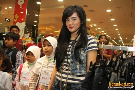 Foto Mulan Jameela