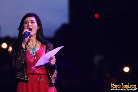 Foto Mulan Jameela