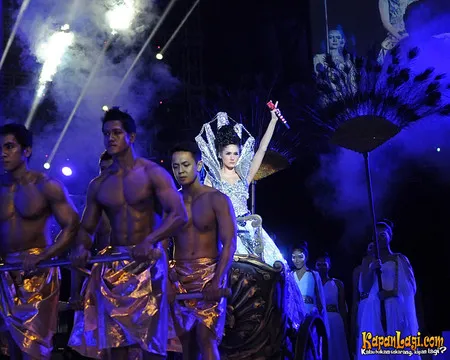 Foto Mulan Jameela