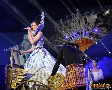 Foto Mulan Jameela