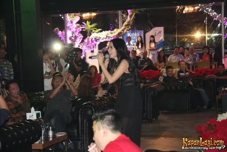Foto Mulan Jameela